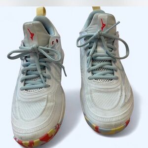 Mizuno Girls Volleyball Sneakers